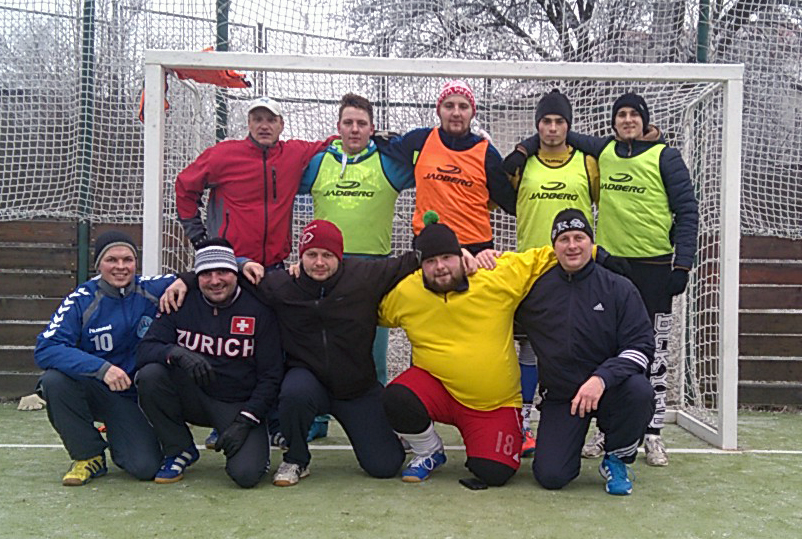 Silvestrovský fotbálek Staří - Mladí