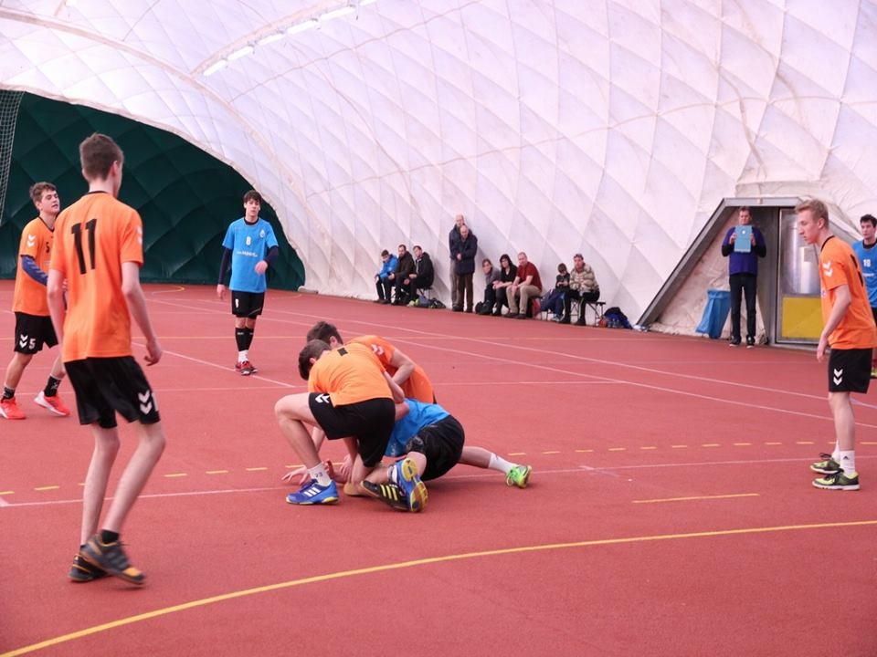 12.kolo II.ligy MLD: Loko Vršovice - Sokol Bělá 25:31 ( 11:16 )