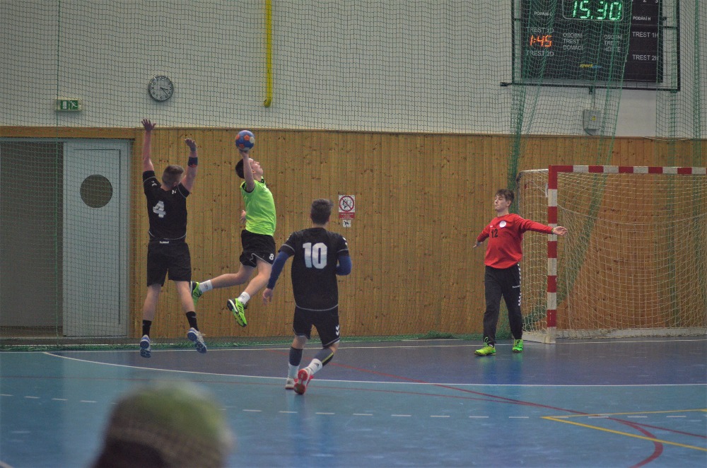 STD 2. liga: Sokol Bělá - Loko Louny 20:22 (12:13) - fotka 5