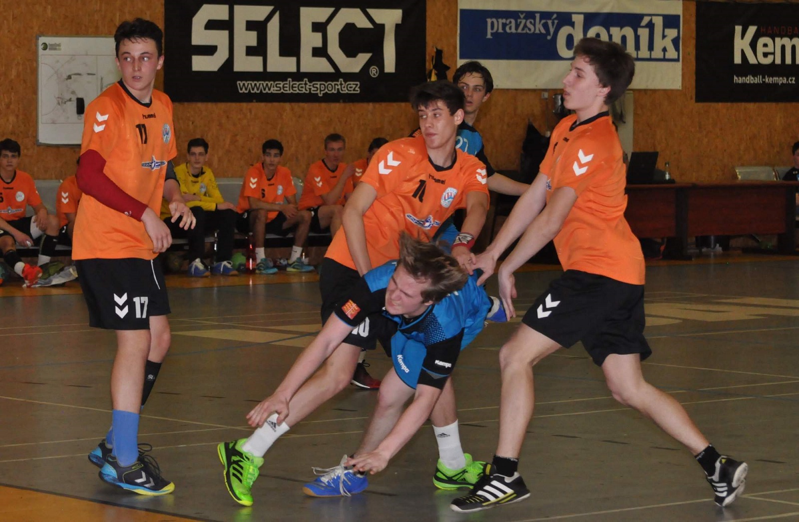 14.kolo II.ligy MLD: Sokol Vršovice - Sokol Bělá 19:25 ( 11:10 )