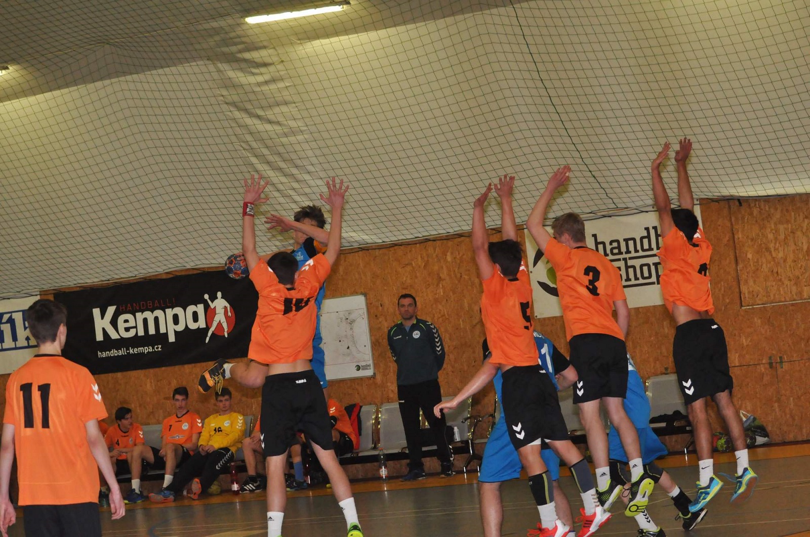 14.kolo II.ligy MLD: Sokol Vršovice - Sokol Bělá 19:25 ( 11:10 ) - fotka 5