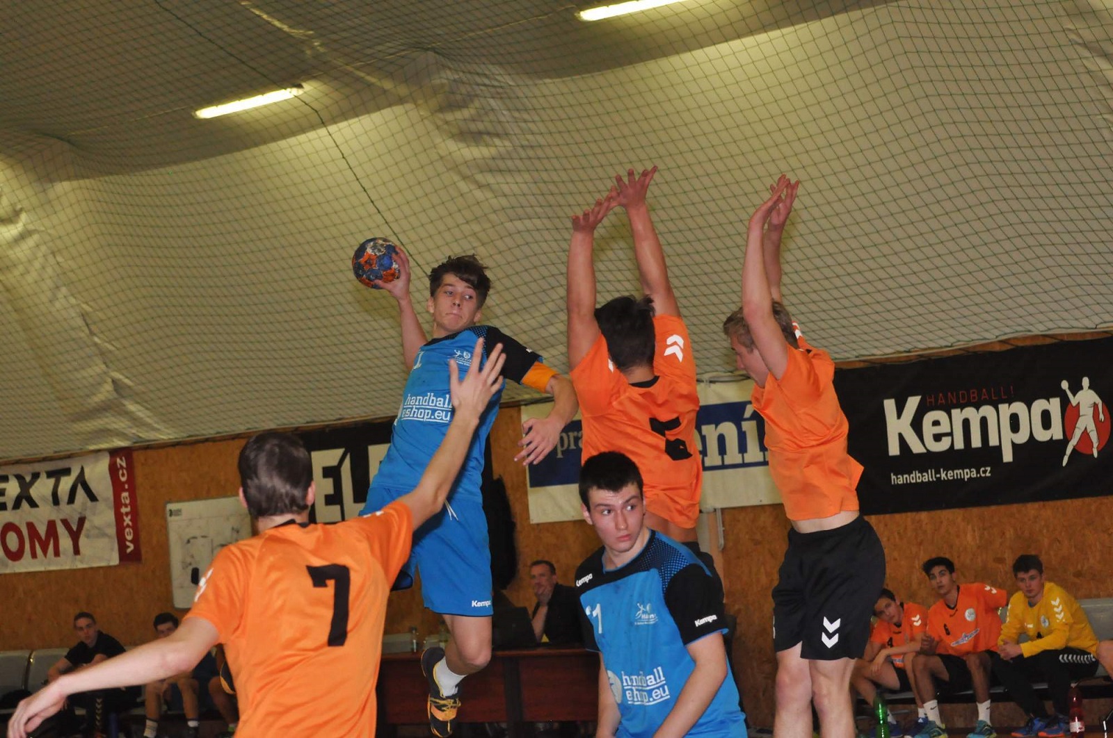 14.kolo II.ligy MLD: Sokol Vršovice - Sokol Bělá 19:25 ( 11:10 ) - fotka 6