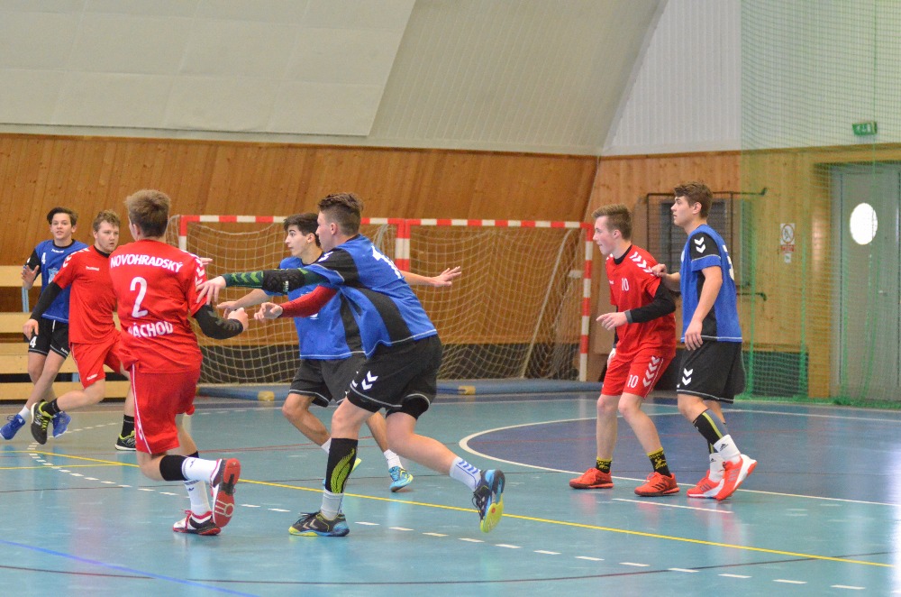 15.kolo II.ligy MLD: Sokol Bělá - TJ Náchod 32:26 ( 15:13 ) - fotka 13