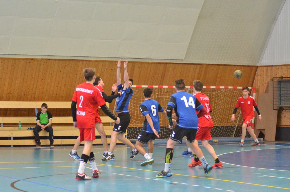 15.kolo II.ligy MLD: Sokol Bělá - TJ Náchod 32:26 ( 15:13 ) - fotka 14