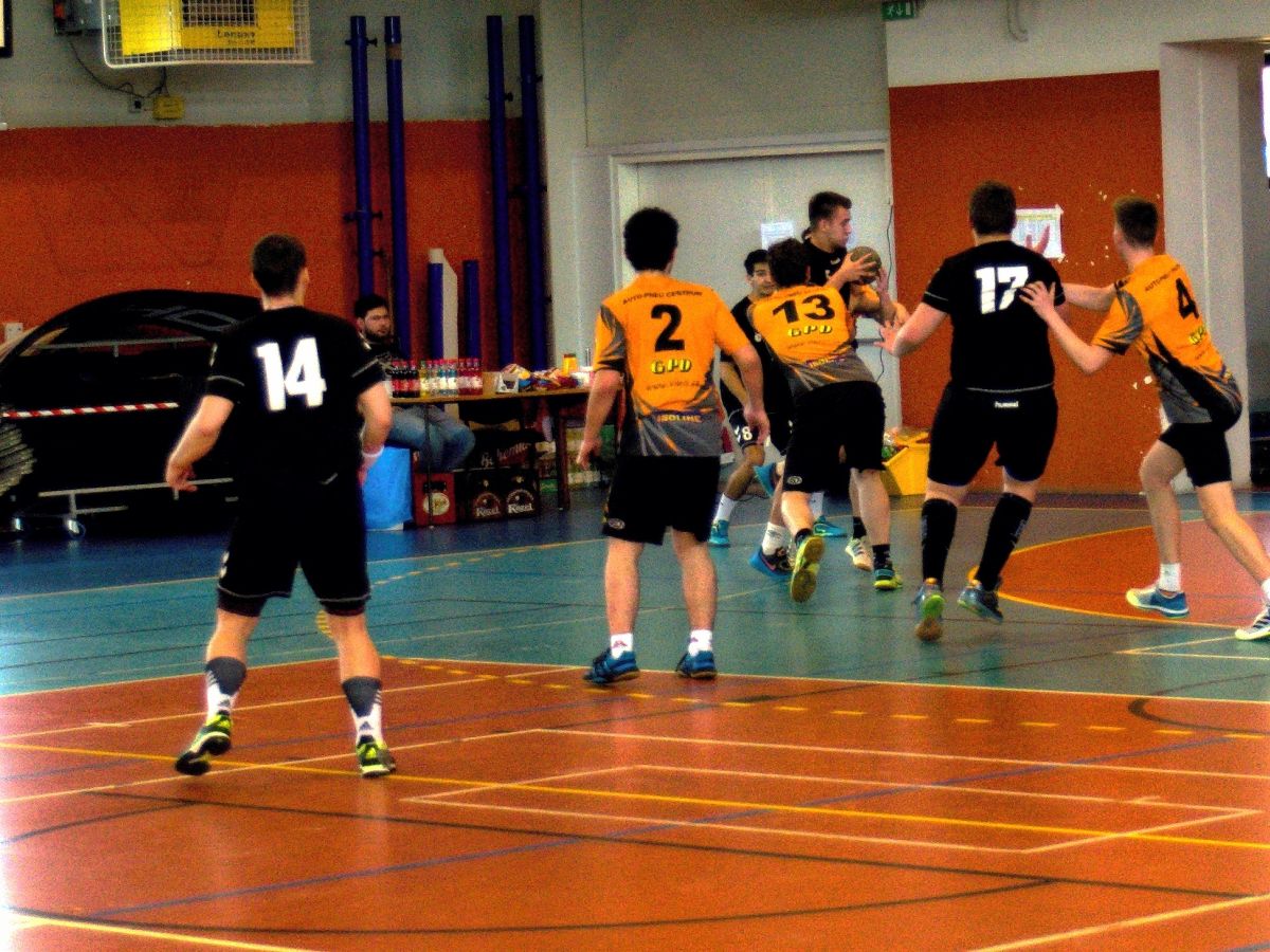 STD 2. liga: Dolní Cerekev - Sokol Bělá 22:31 (13:17) - fotka 4