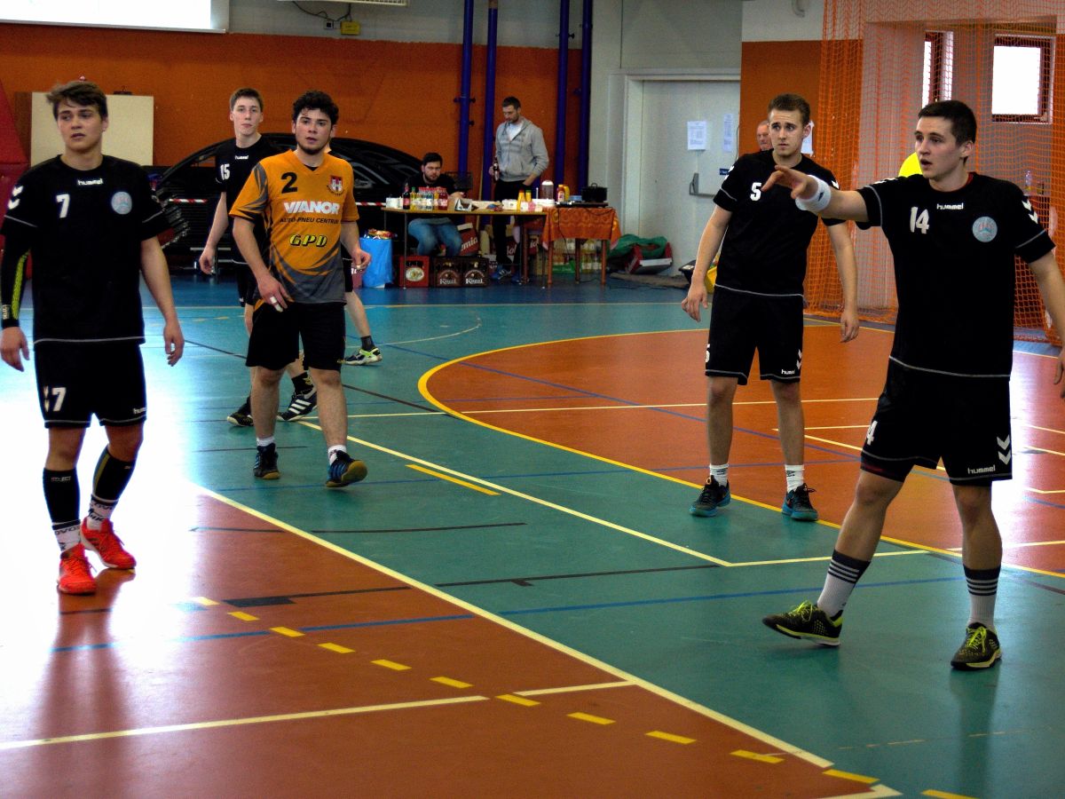 STD 2. liga: Dolní Cerekev - Sokol Bělá 22:31 (13:17) - fotka 7