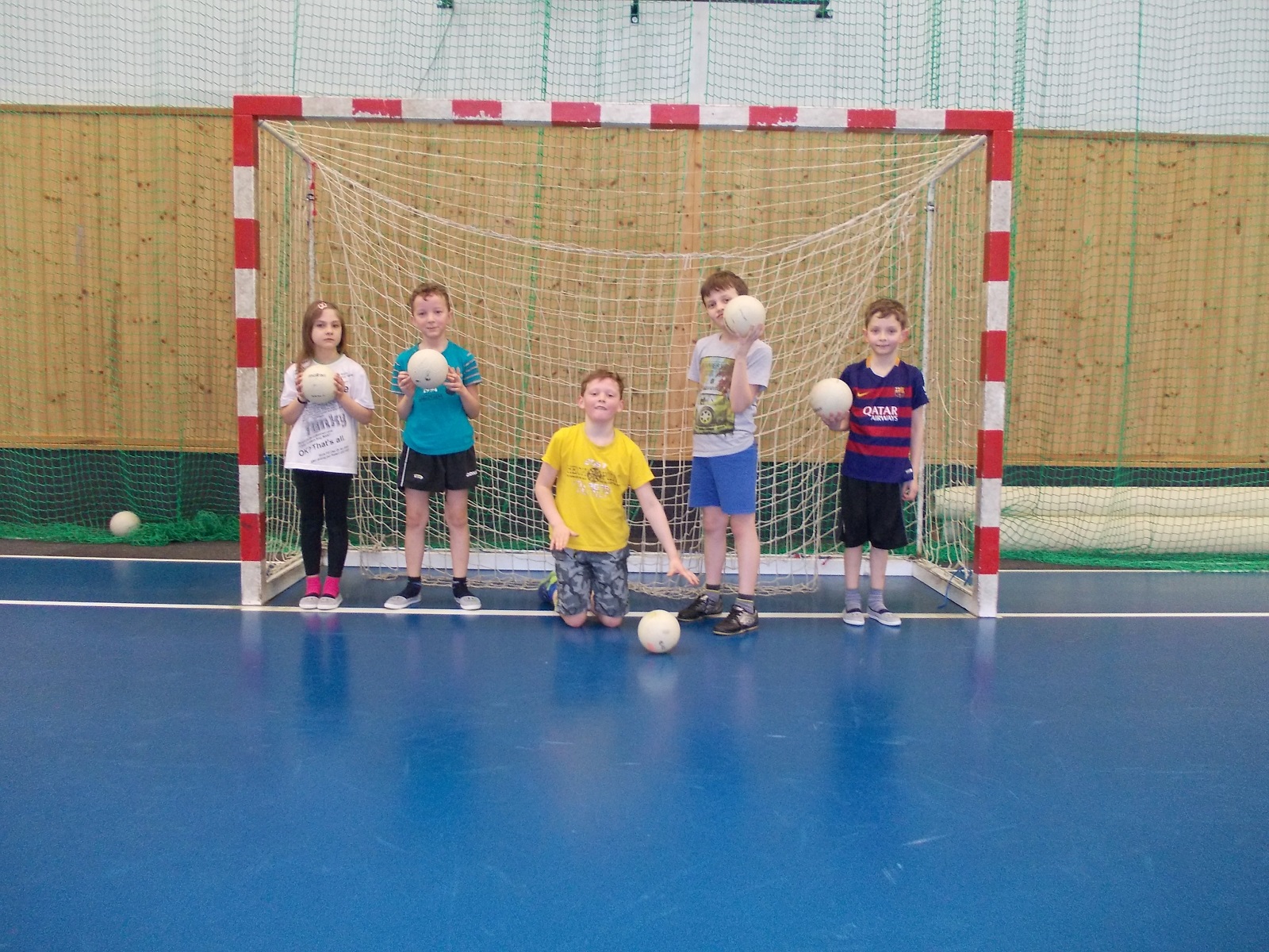 Sportovní dopoledne s házenou - 29.3. 2017 - fotka 6