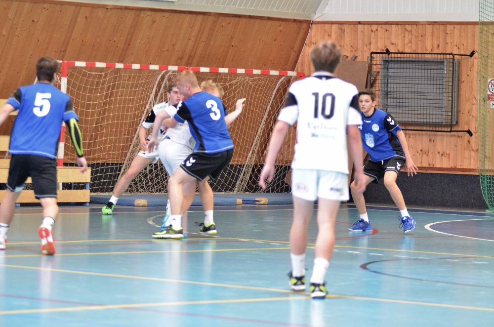 18.kolo II.ligy MLD: Sokol Bělá - Pardubice 28:29 ( 13:14 ) - fotka 14