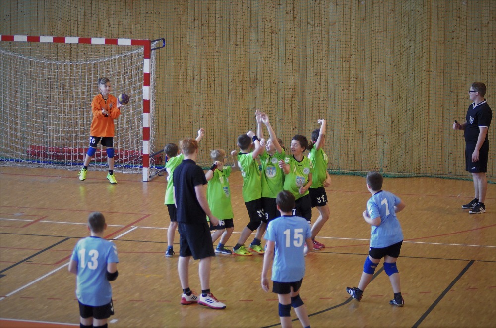 Mistrovský turnaj Milovice 9.4.2017 - fotka 6