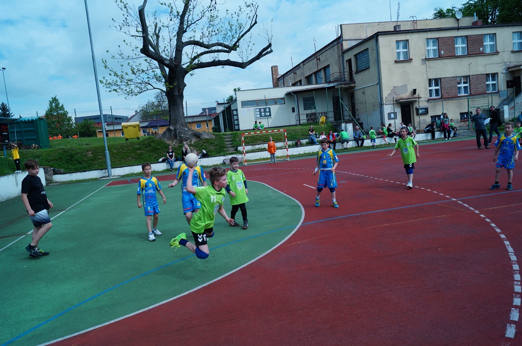 Turnaj mini 4+1 Kutná Hora 13.5.2017 - fotka 4