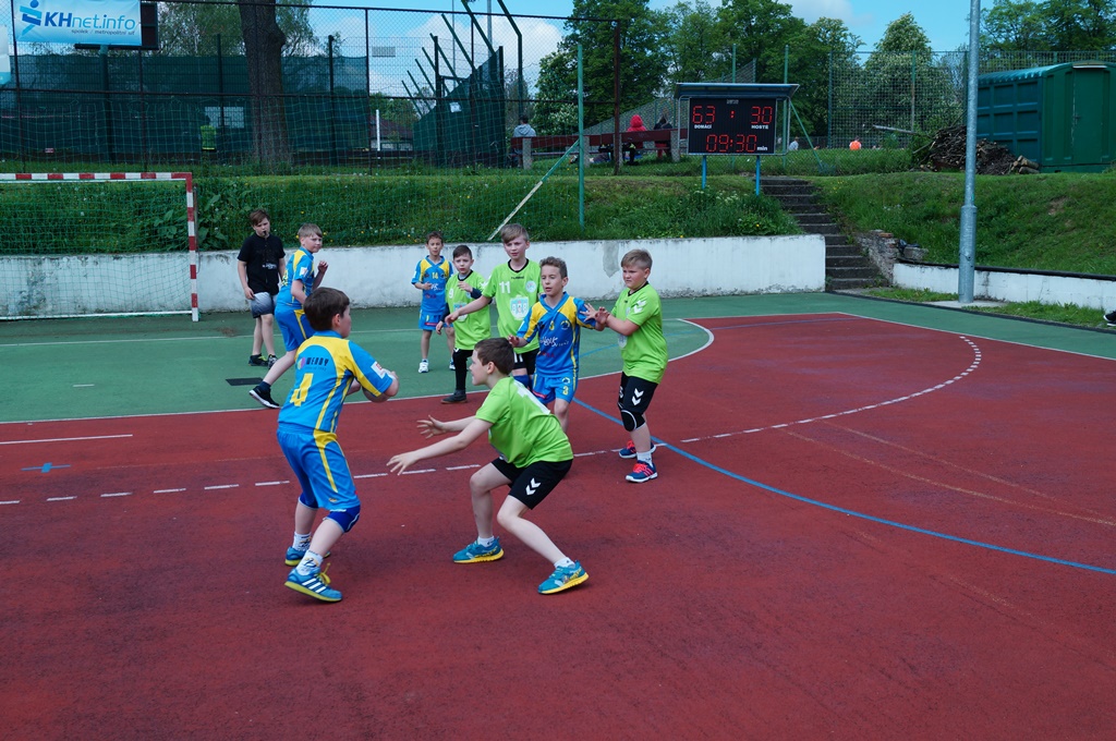 Turnaj mini 4+1 Kutná Hora 13.5.2017 - fotka 6