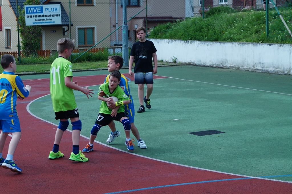 Turnaj mini 4+1 Kutná Hora 13.5.2017 - fotka 7