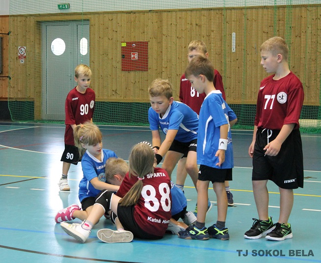 Turnaj přípravky Bělá pod Bezdězem 1.10.2017 - fotka 12