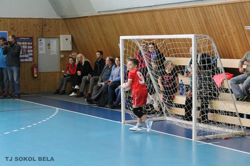 Turnaj mini 8.10.2017 Bělá pod Bezdězem - fotka 5