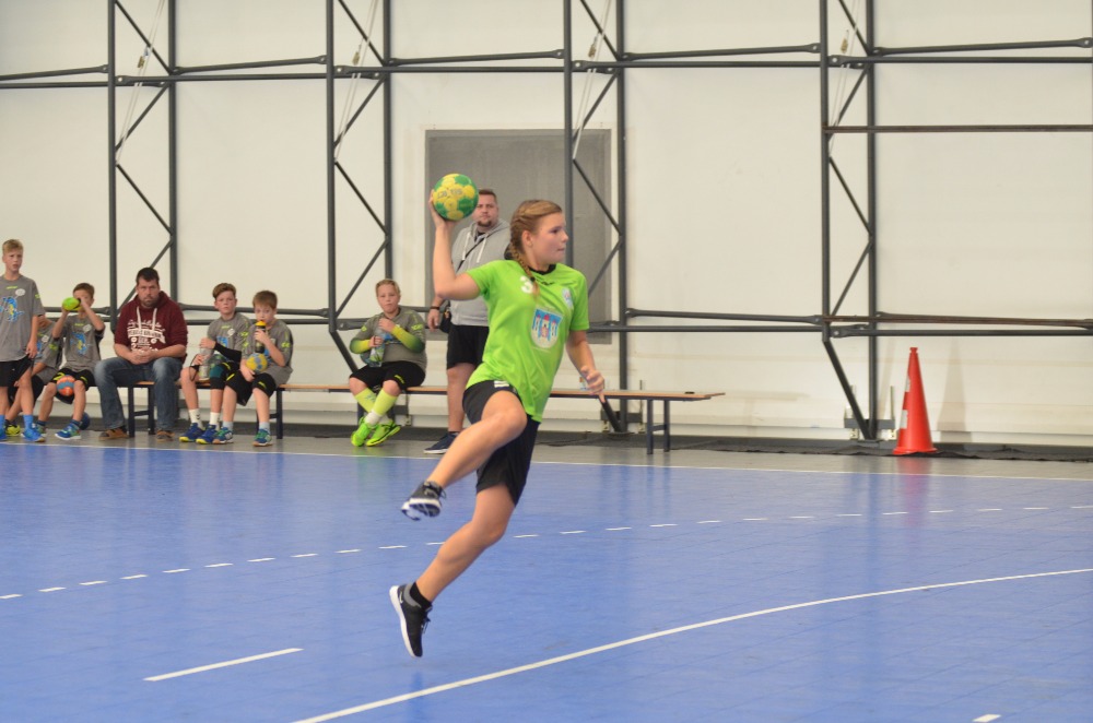 Turnaj ml.ž.Úvaly 14.10.2017 - fotka 17