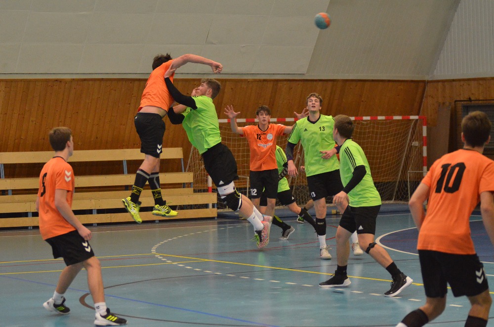 9.kolo II.ligy STD: Sokol Bělá - Loko Louny 32:41 ( 17:23 )