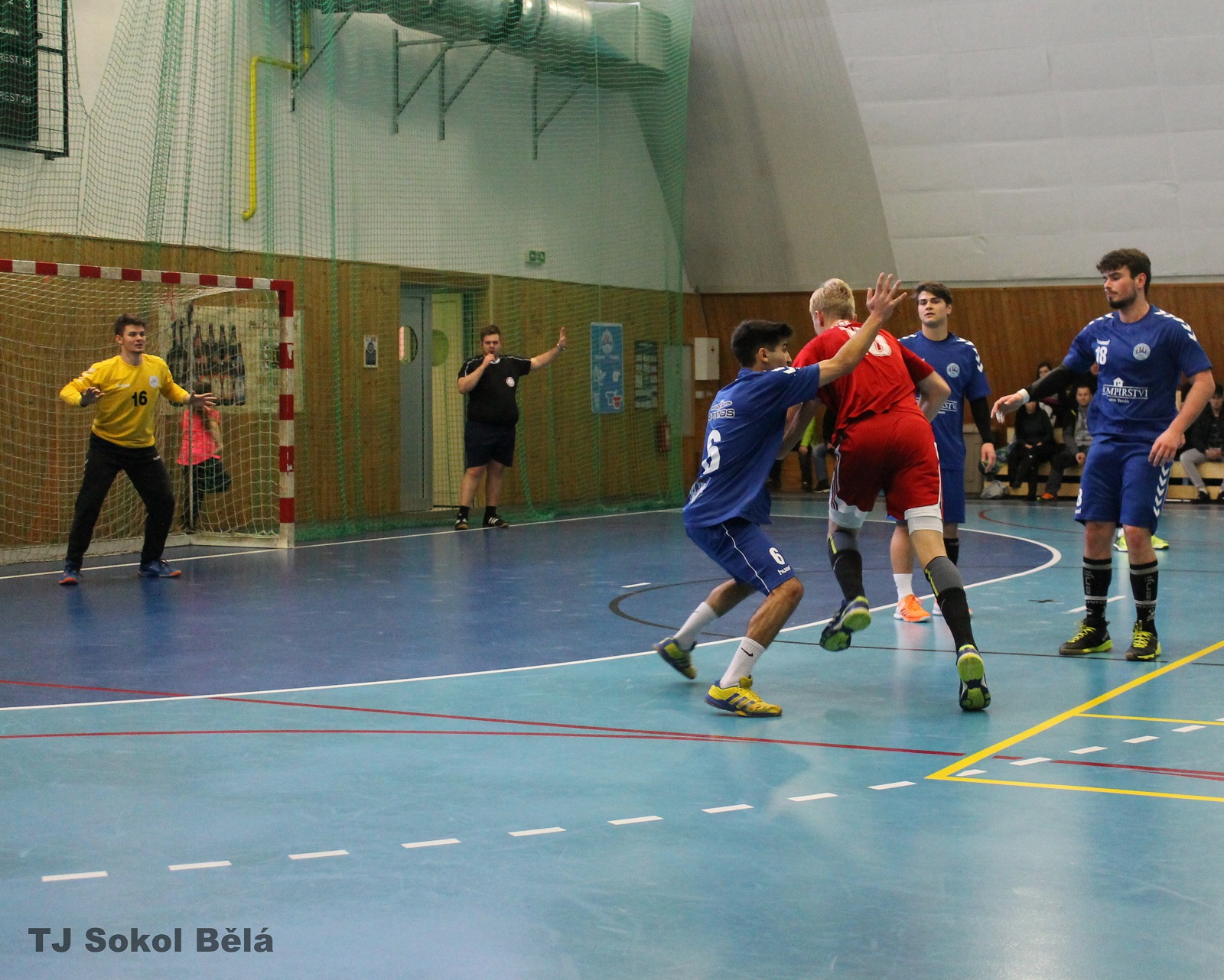 30.kolo II.ligy STD: Sokol Bělá - HBC Strakonice 31:35 ( 17:16 ) - fotka 9