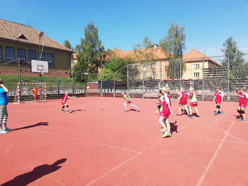 Mistrovský turnaj Příbram - fotka 7