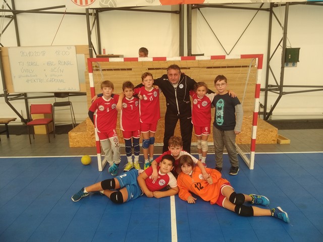 Turnaj mini Úvaly 21.10.2008 - fotka 2