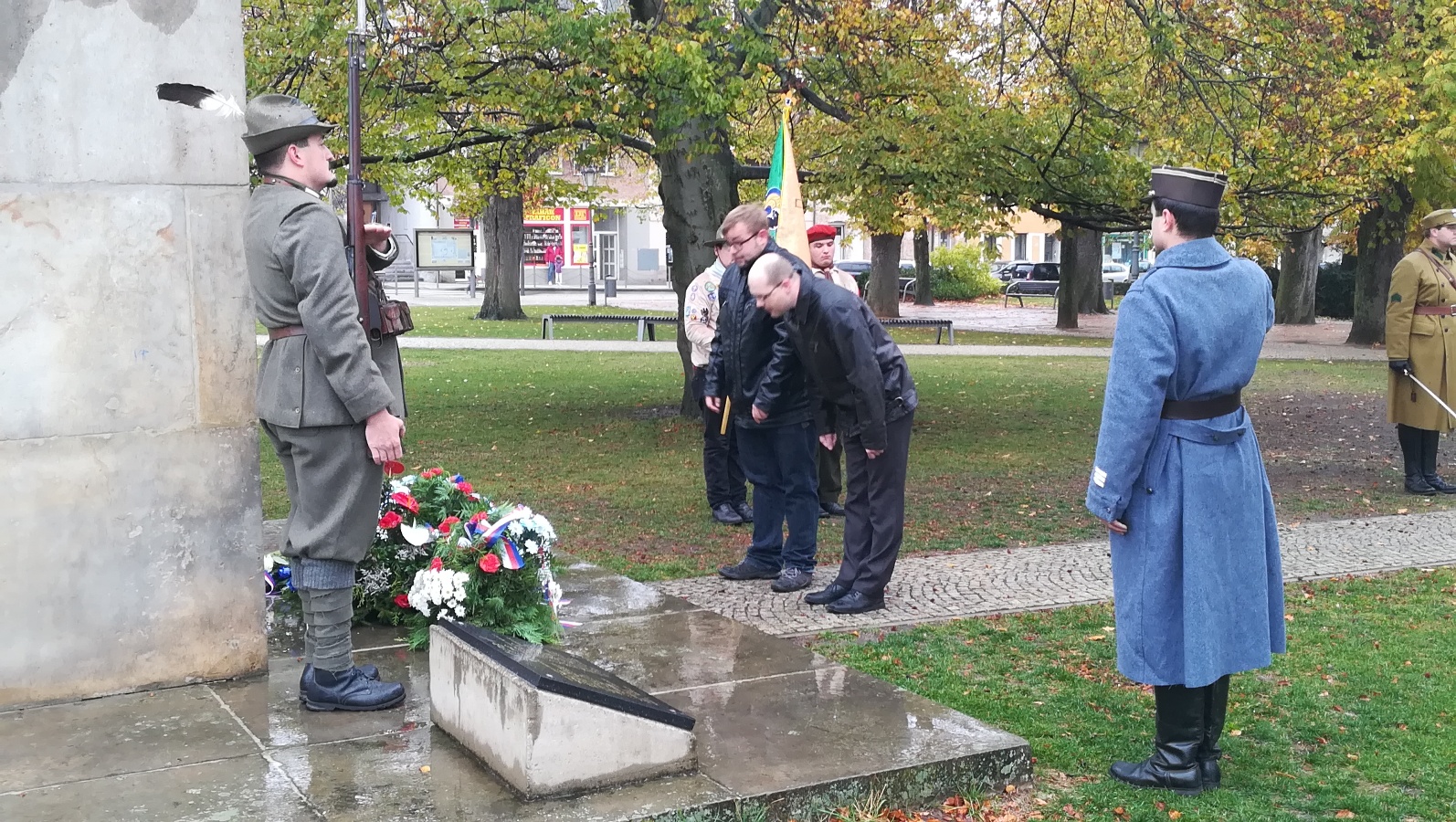 Oslavy 100 let vzniku samostatnosti Československé republiky. - fotka 3