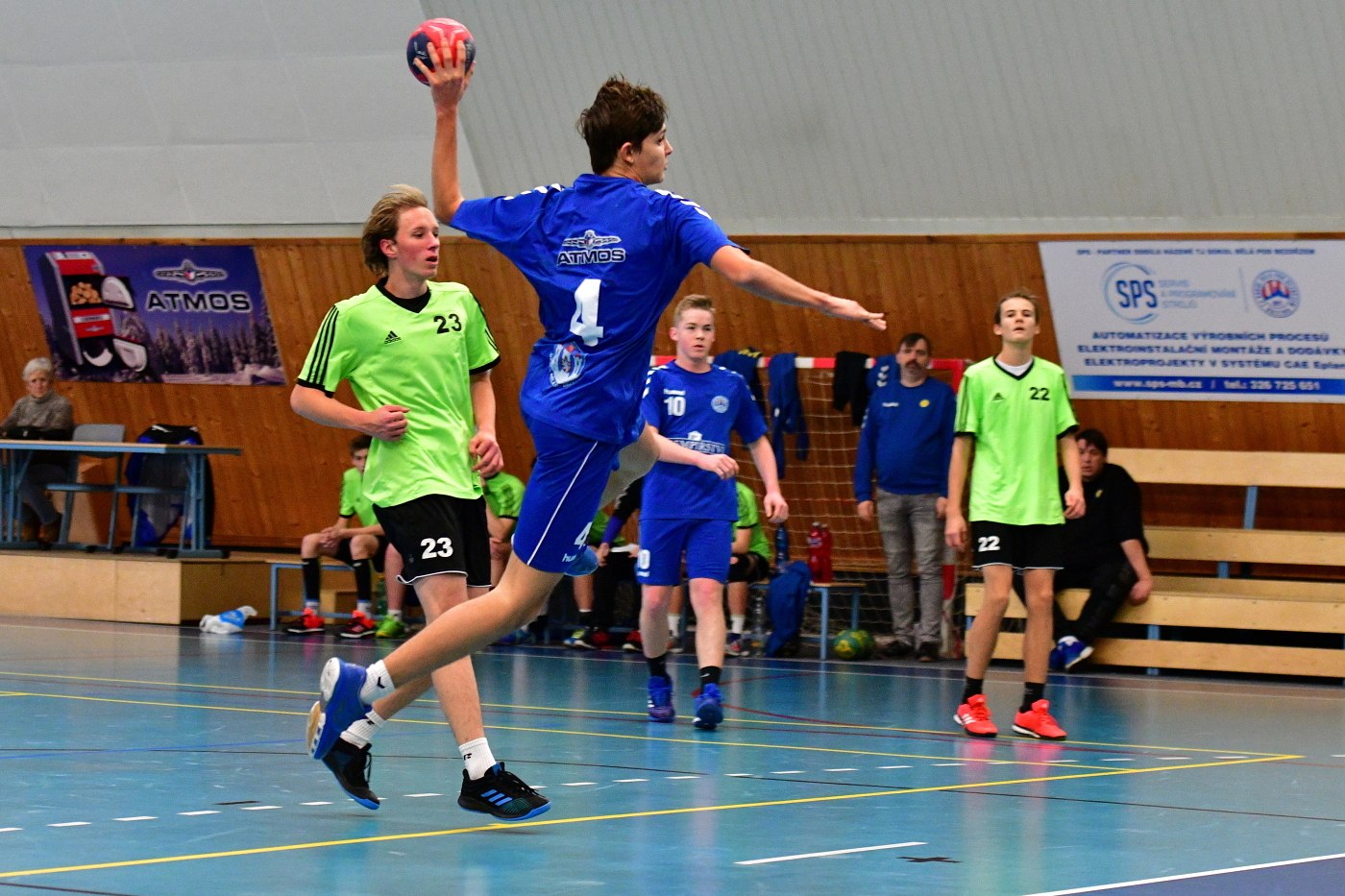 Starší dorost zvládl dohrávku a přezimuje na 3.místě II.ligy - fotka 11