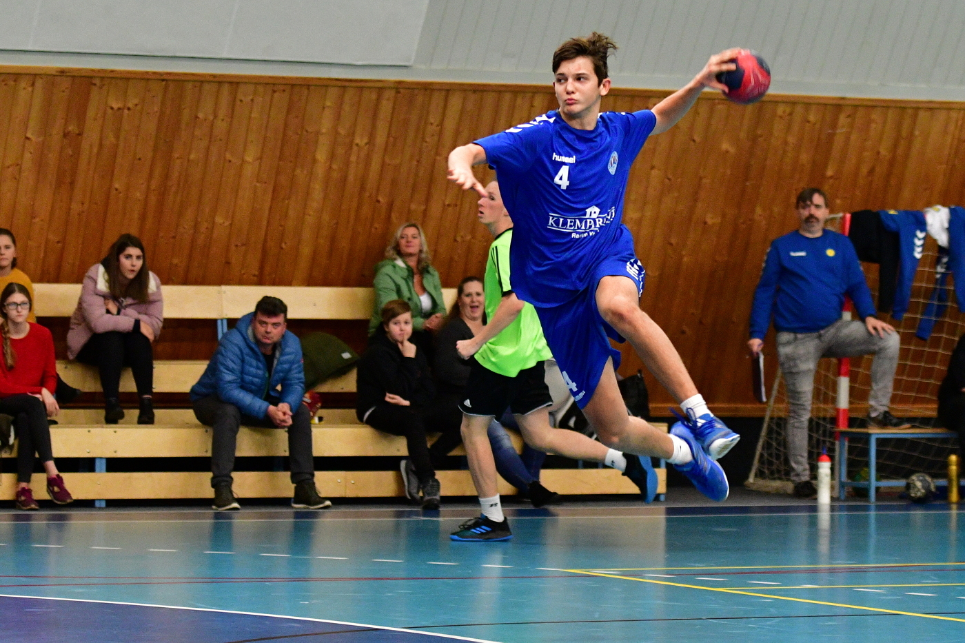 Starší dorost zvládl dohrávku a přezimuje na 3.místě II.ligy - fotka 20