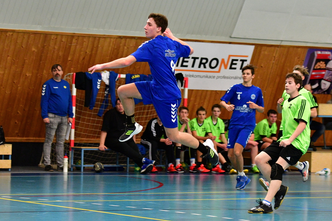 Starší dorost zvládl dohrávku a přezimuje na 3.místě II.ligy - fotka 21