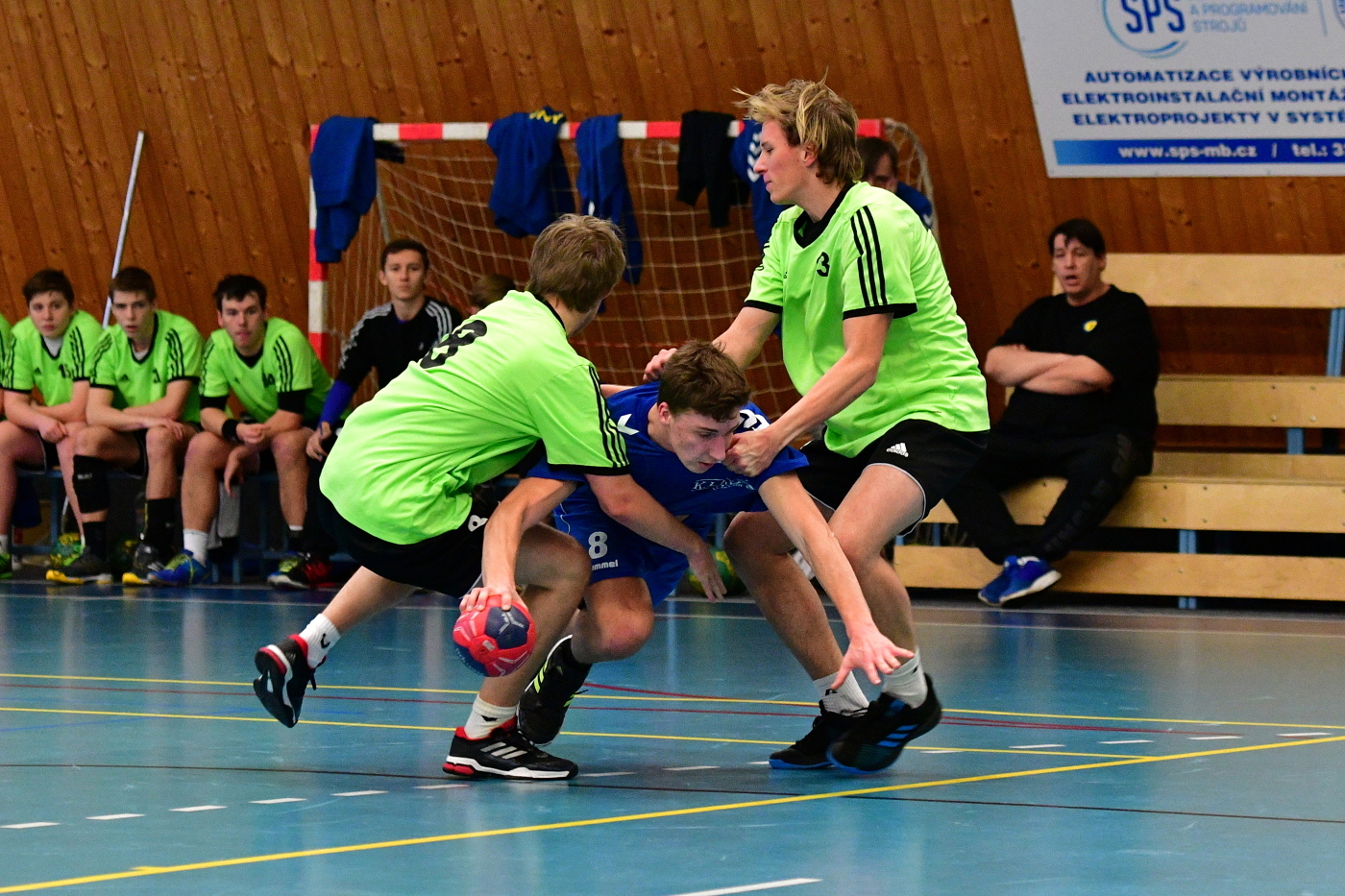 Starší dorost zvládl dohrávku a přezimuje na 3.místě II.ligy - fotka 8