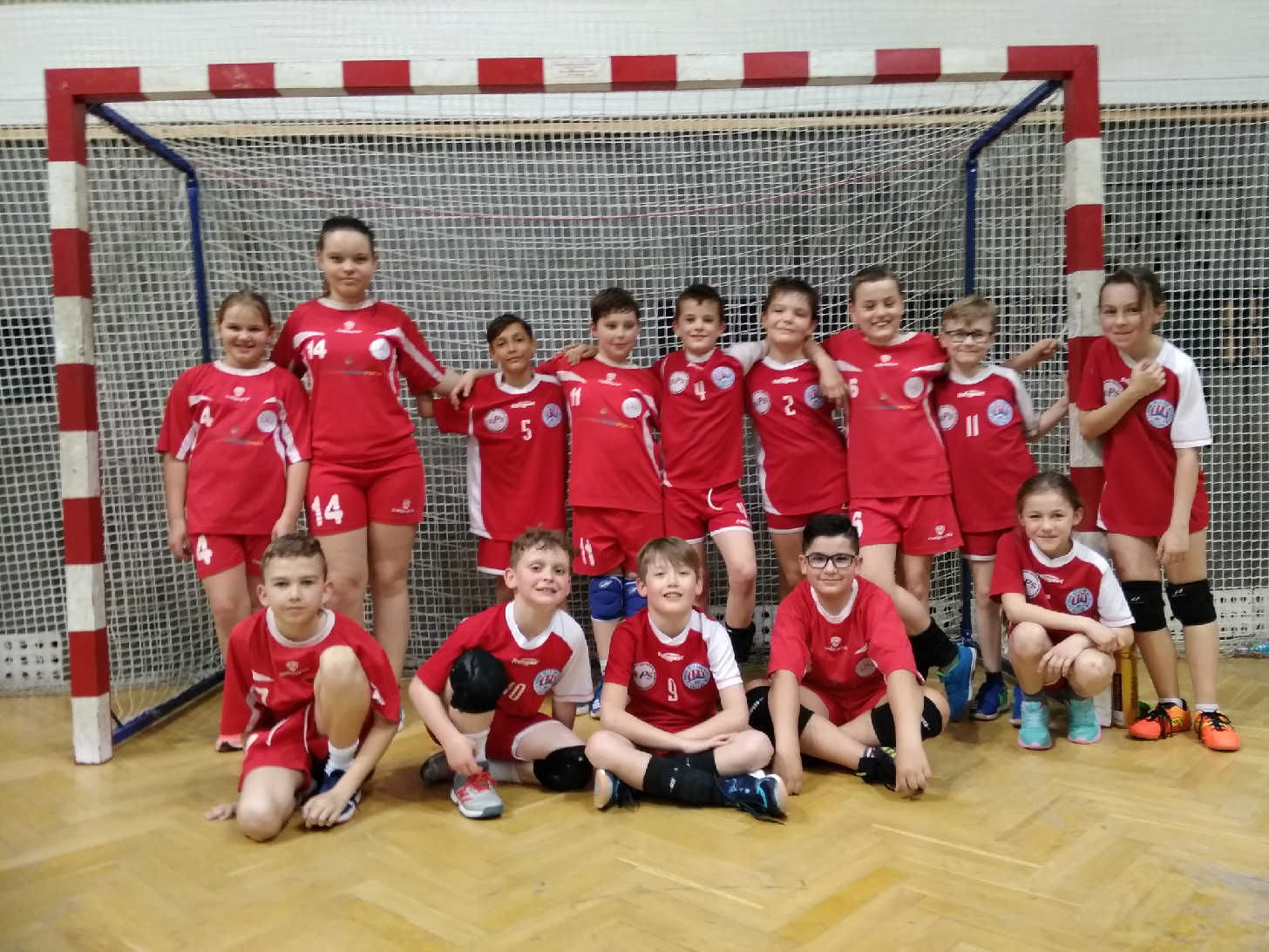 Turnaj mini 4+1 Mladá Boleslav 13.4.2019 - fotka 3