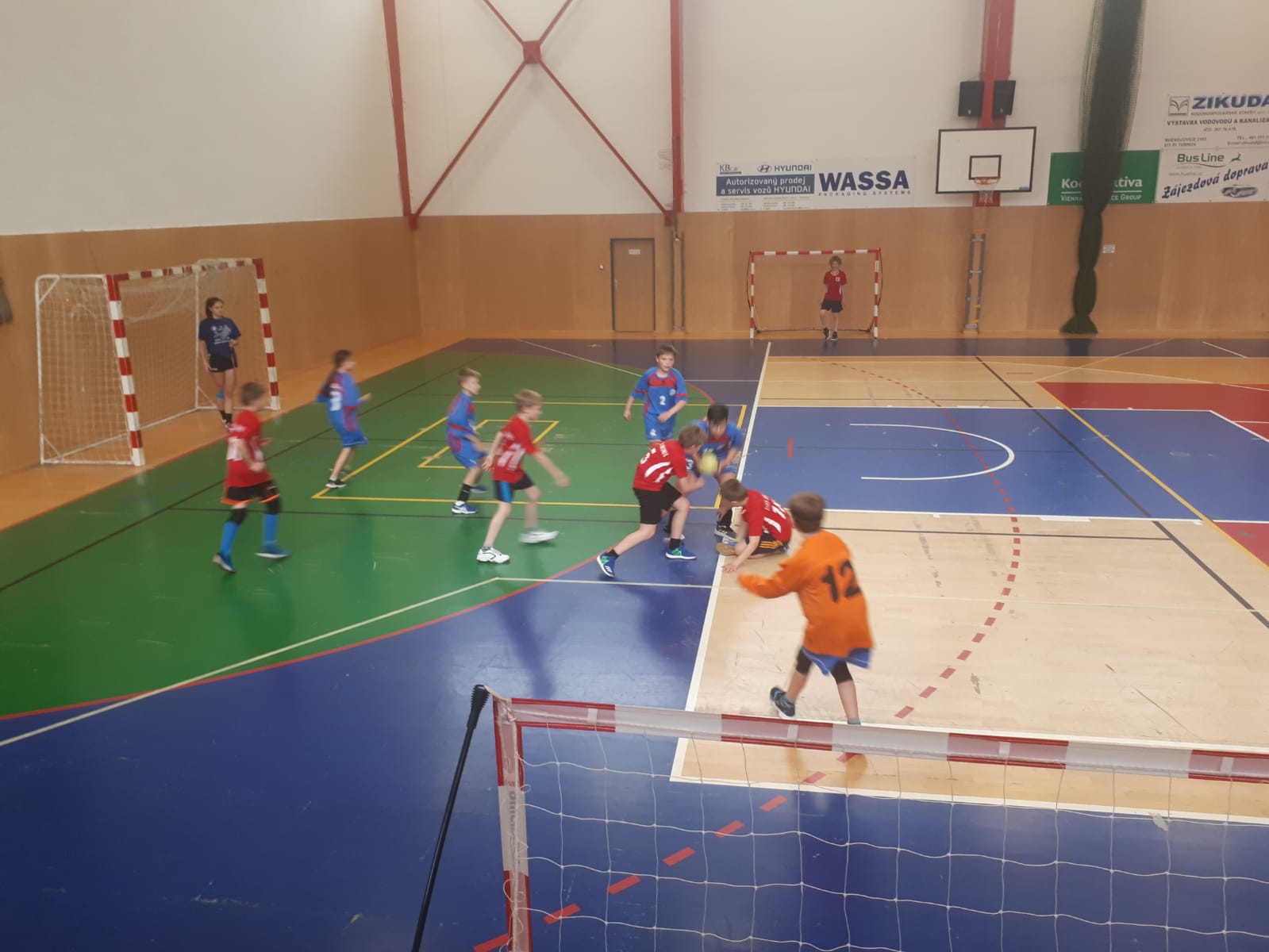 Turnaj 4+1 Turnov 28.4.2019 - fotka 2