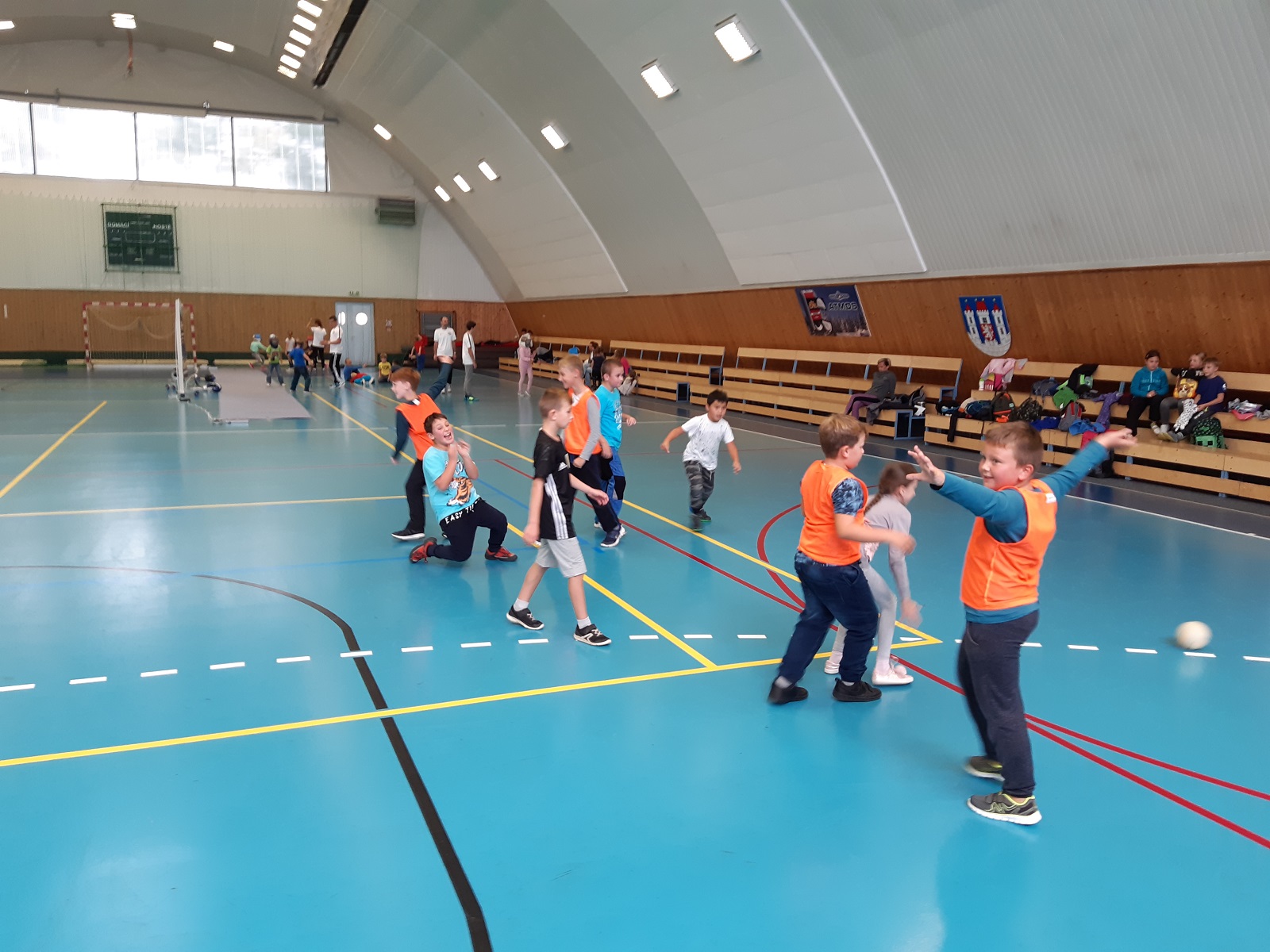 Sportovní dopoledne pro žáky místní ZŠ - fotka 2