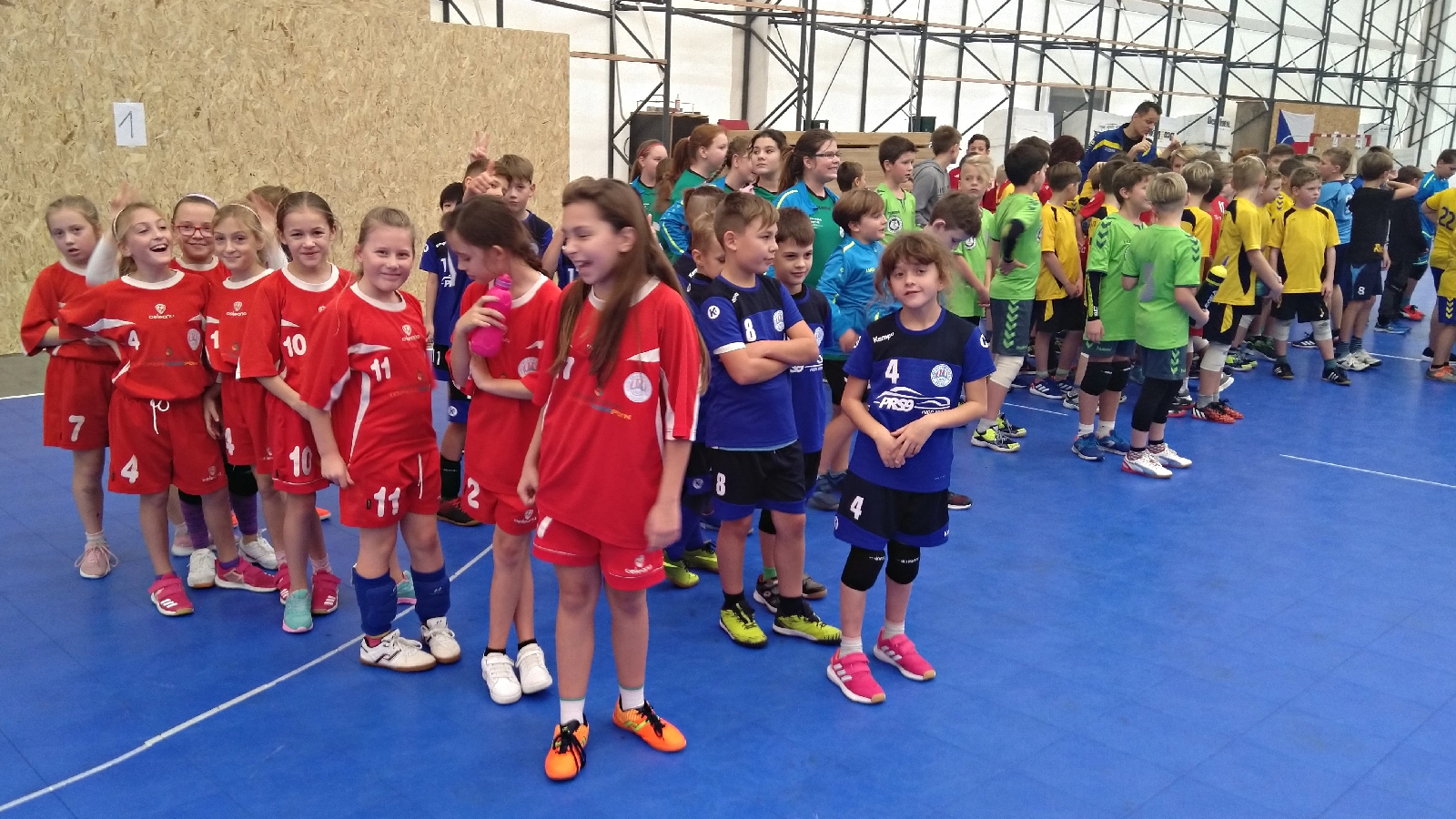 Turnaj minižáků v Úvalech - 17.11.2019 - fotka 2