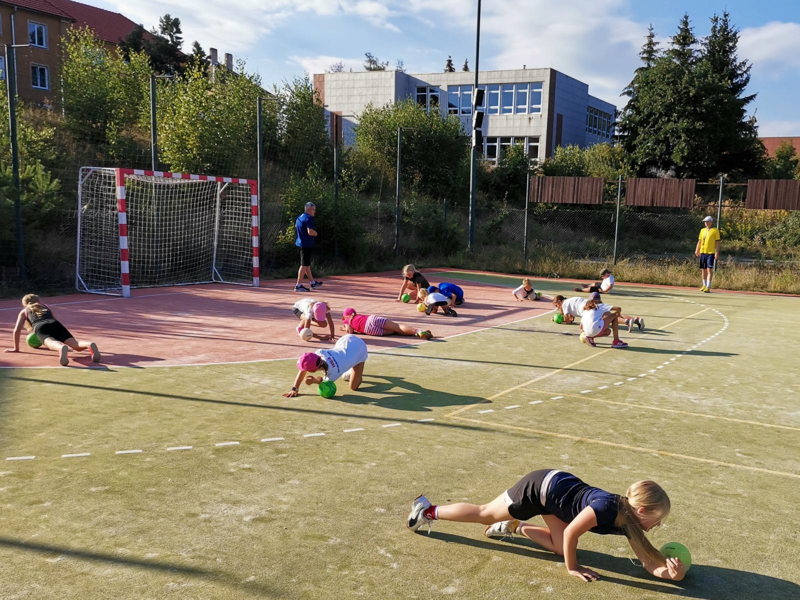 Soustředění mladších žaček a minižáků - Mimoň 2020 - fotka 10