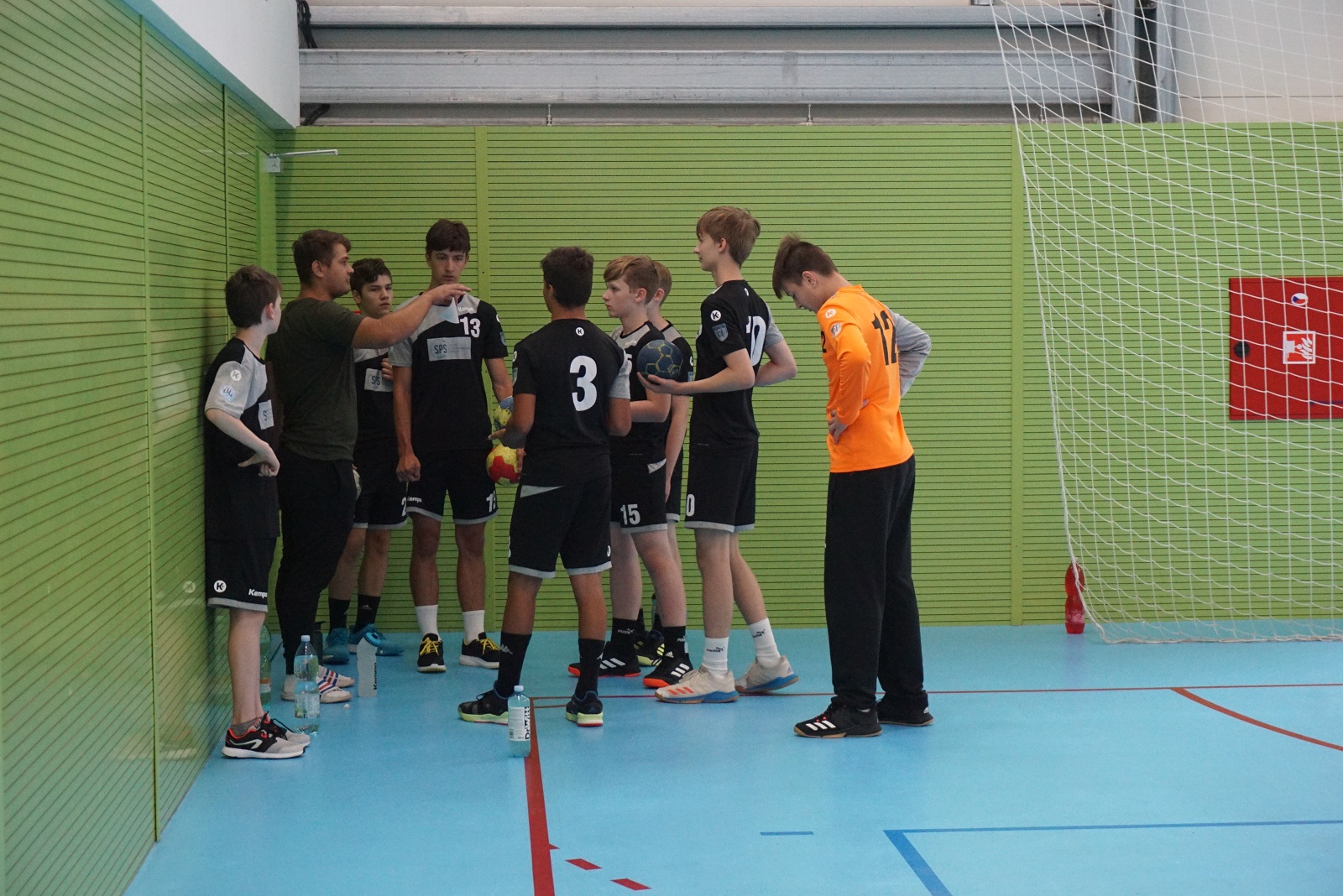 Přípravný turnaj starších žáků 29.8. v Mělníku - fotka 2