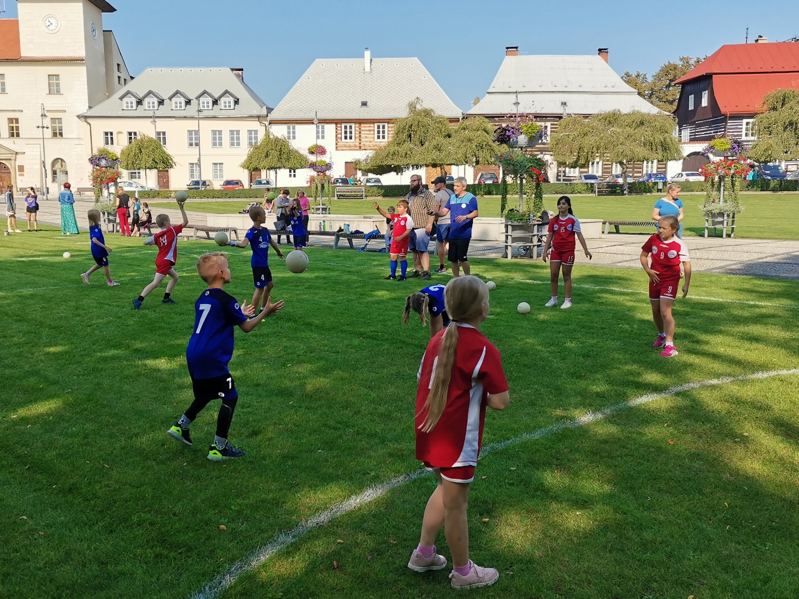 Přípravka a minižáci na Setkání rodáků Bělé - fotka 4