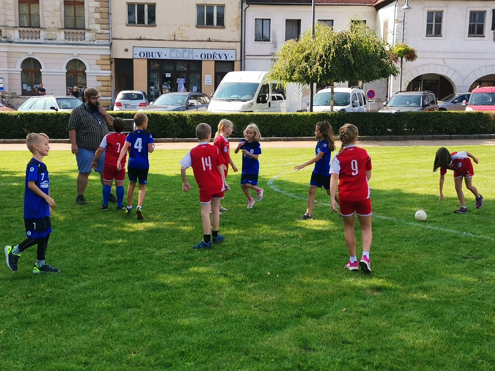 Přípravka a minižáci na Setkání rodáků Bělé - fotka 6