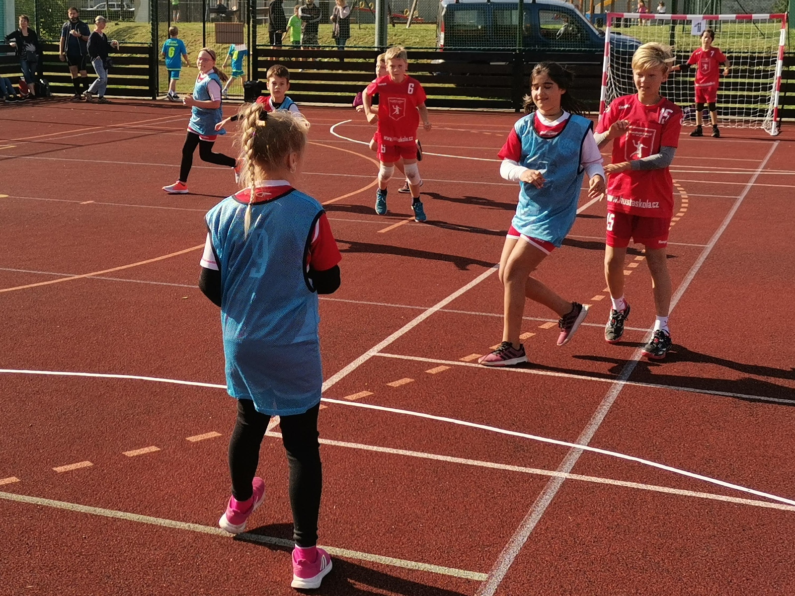 Turnaj minižáků v Kostelci - 20.9.2020 - fotka 4