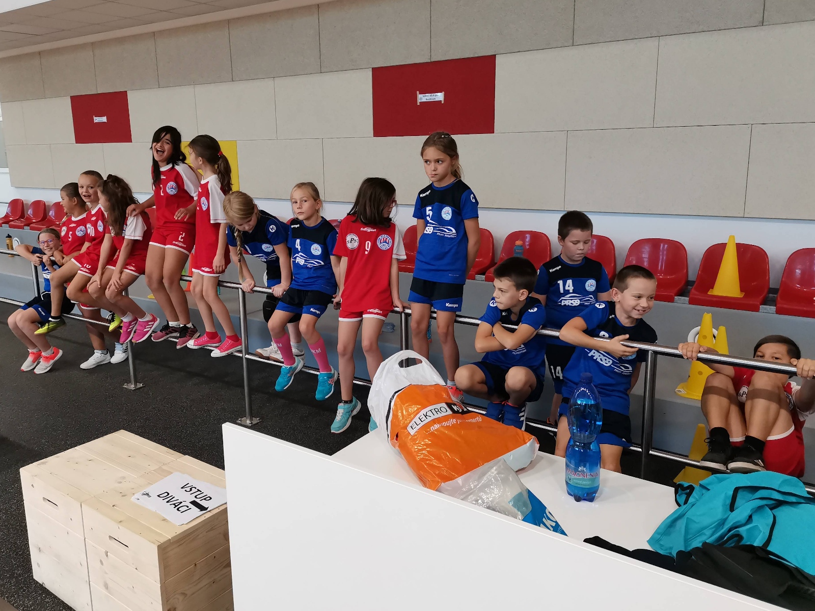 Turnaj minižáků v Poděbradech - 3.10.2020 - fotka 19