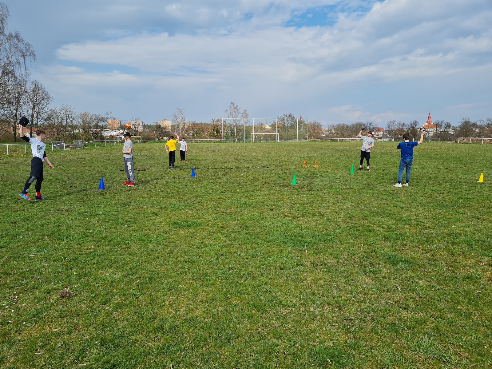 Zahájili jsme venkovní tréninky ! - fotka 2