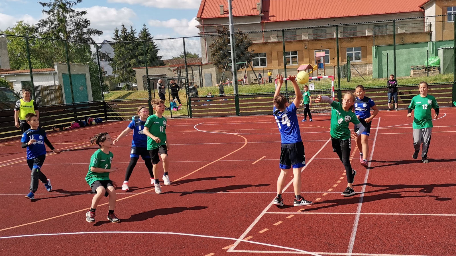 Turnaj minižáků v Kostelci - 13.6.2021 - fotka 10