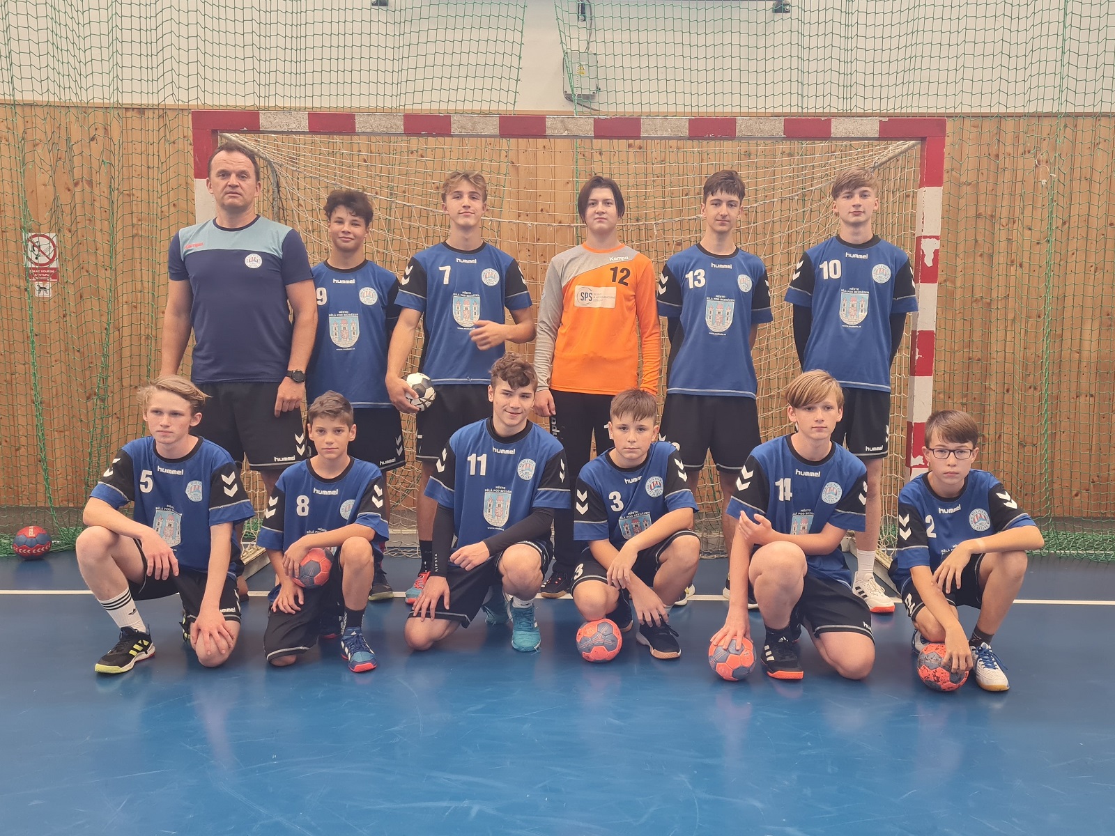 1.kolo SL MLD: Sokol Bělá - Kutná Hora 33:33 ( 15:13 )