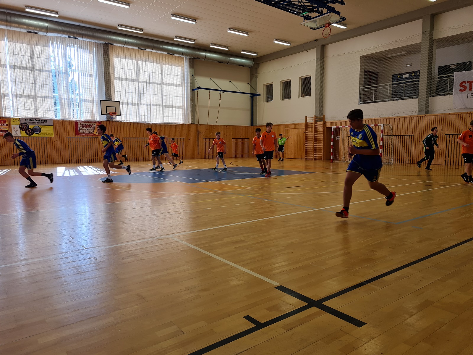 2.kolo SL mladšího dorostu:  Česká Lípa - Sokol Bělá 29:30 (13:13) - fotka 3