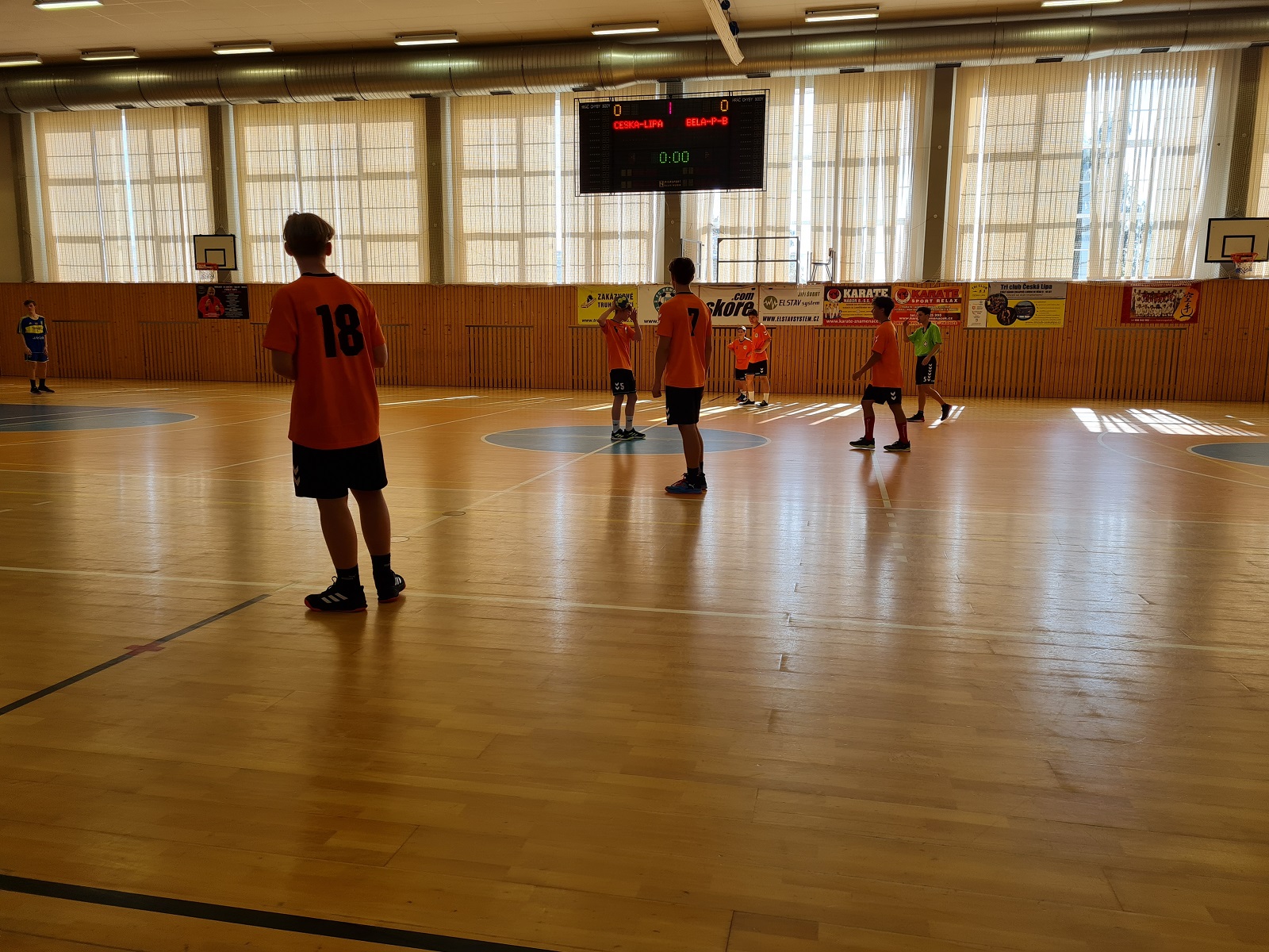 2.kolo SL mladšího dorostu:  Česká Lípa - Sokol Bělá 29:30 (13:13) - fotka 6