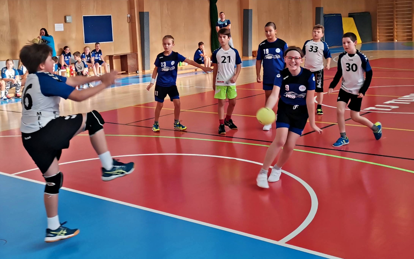 Turnaj minižáků v Turnově - 3.10.2021 - fotka 4