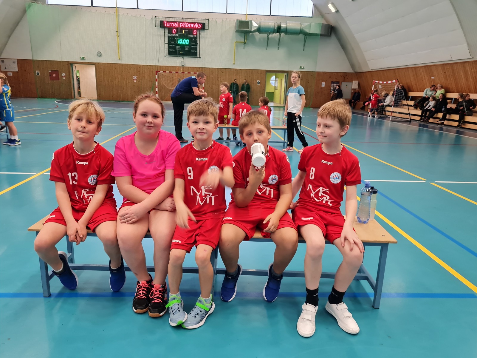 Turnaj přípravky - Bělá pod Bezdězem 13.11. 2021 - fotka 7