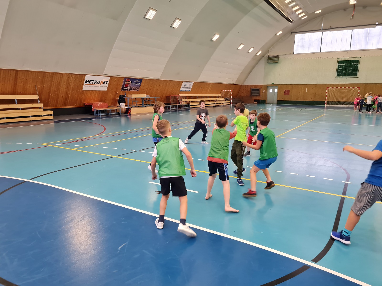 Školní klub házené  24.11.  - fotka 2