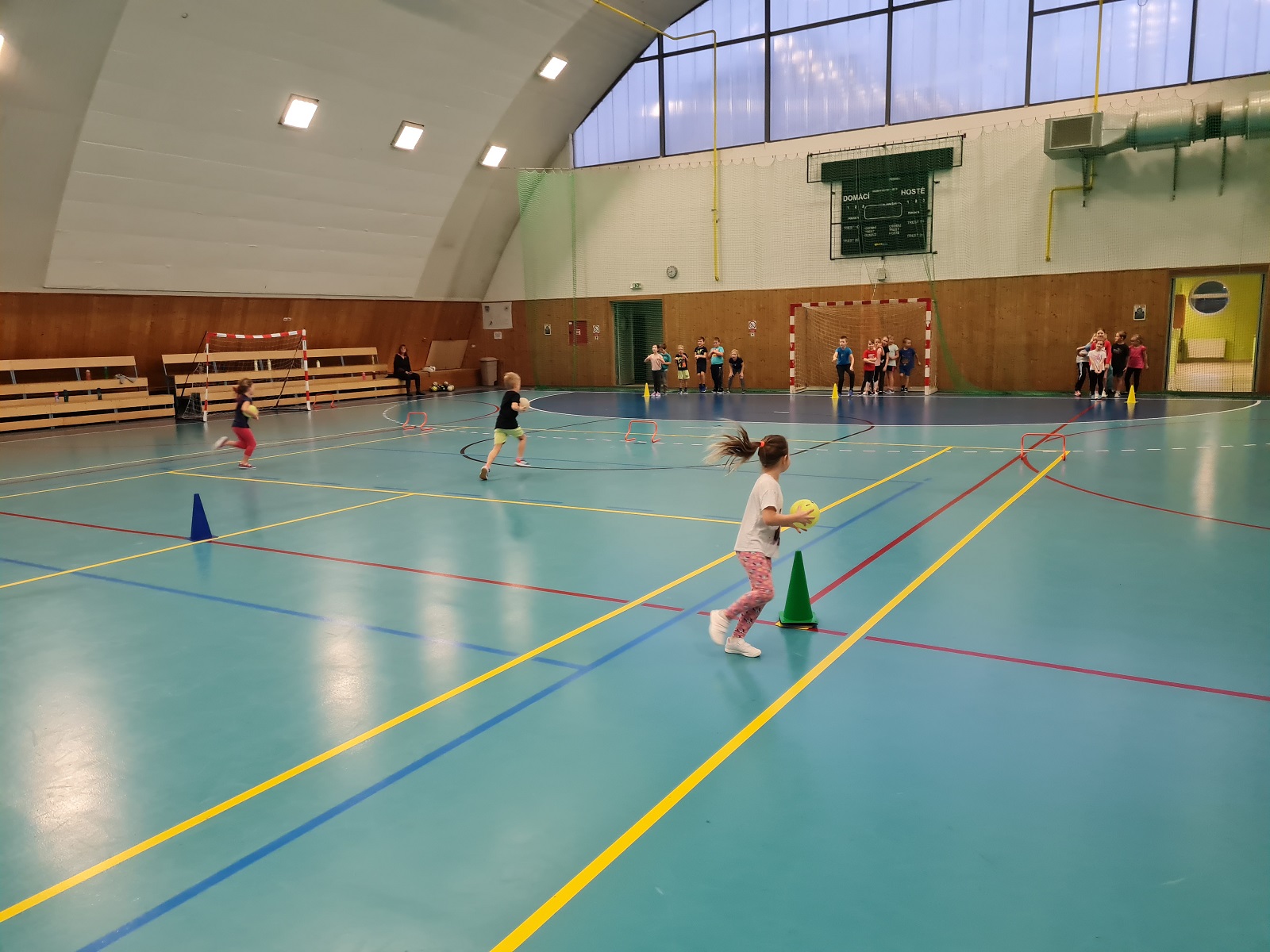 Školní klub házené 5.1. 2022 - fotka 3