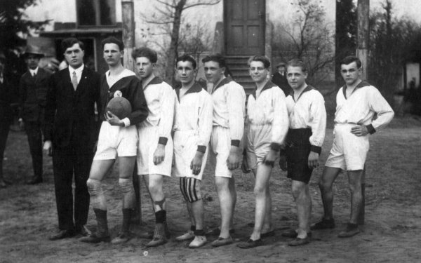 Historie házené v Bělé pod Bezdězem 1927 - 2022 - fotka 11