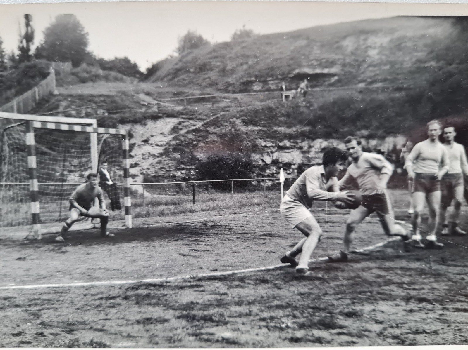 Pozvánka na 72. ročník turnaje mužů O pohár Máchova kraje  - fotka 12