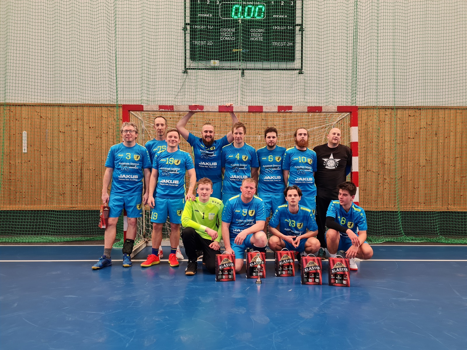 68.ročník turnaje mužů O pohár Máchova kraje vyhrály Louny, domácí Bělá skončila na 3.místě - fotka 5